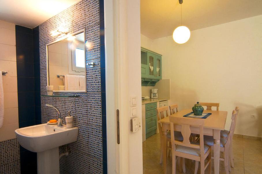 Georgia'S Apartments Kouremenos Beach Anevato المظهر الخارجي الصورة